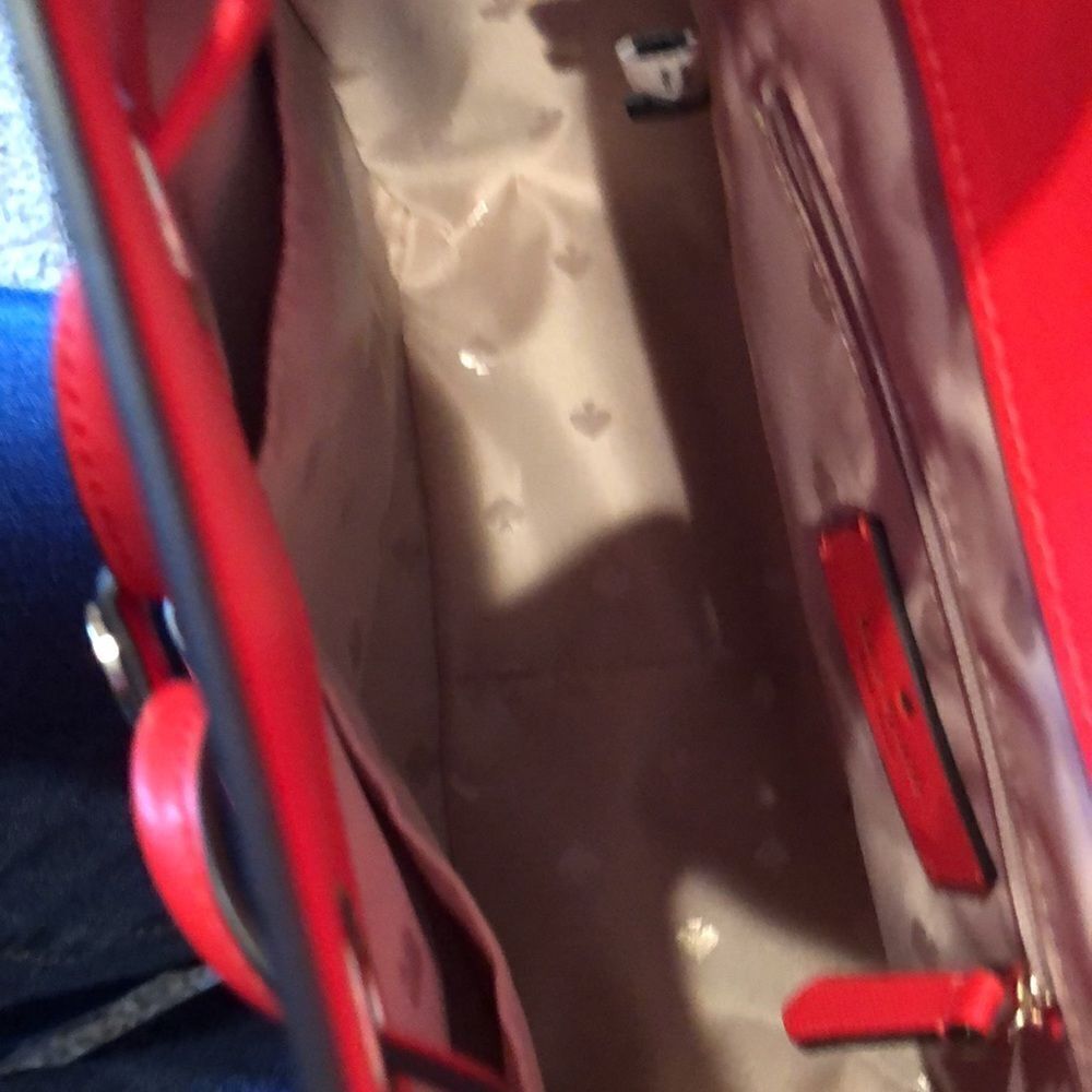 Kate Spade Lizzie medium red backpack. - Picture 8 of 8